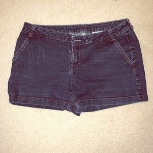 Jennifer Lopez denim shorts.